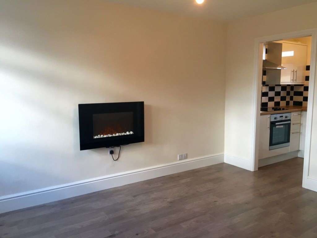 6 Amber Court Laleham Road, StainesuponThames Nevin And Wells